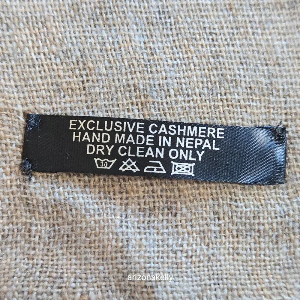 Unworn Cashmere Woven Scarf Tan Nepal SINGLE BROKEN FIBER